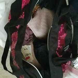 bundle for @taramarie reserved